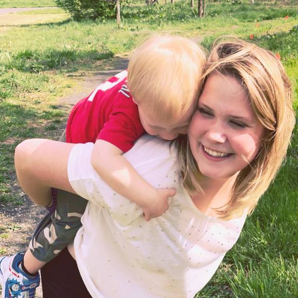 Meet your Posher, Maura - Picture 1 of 1